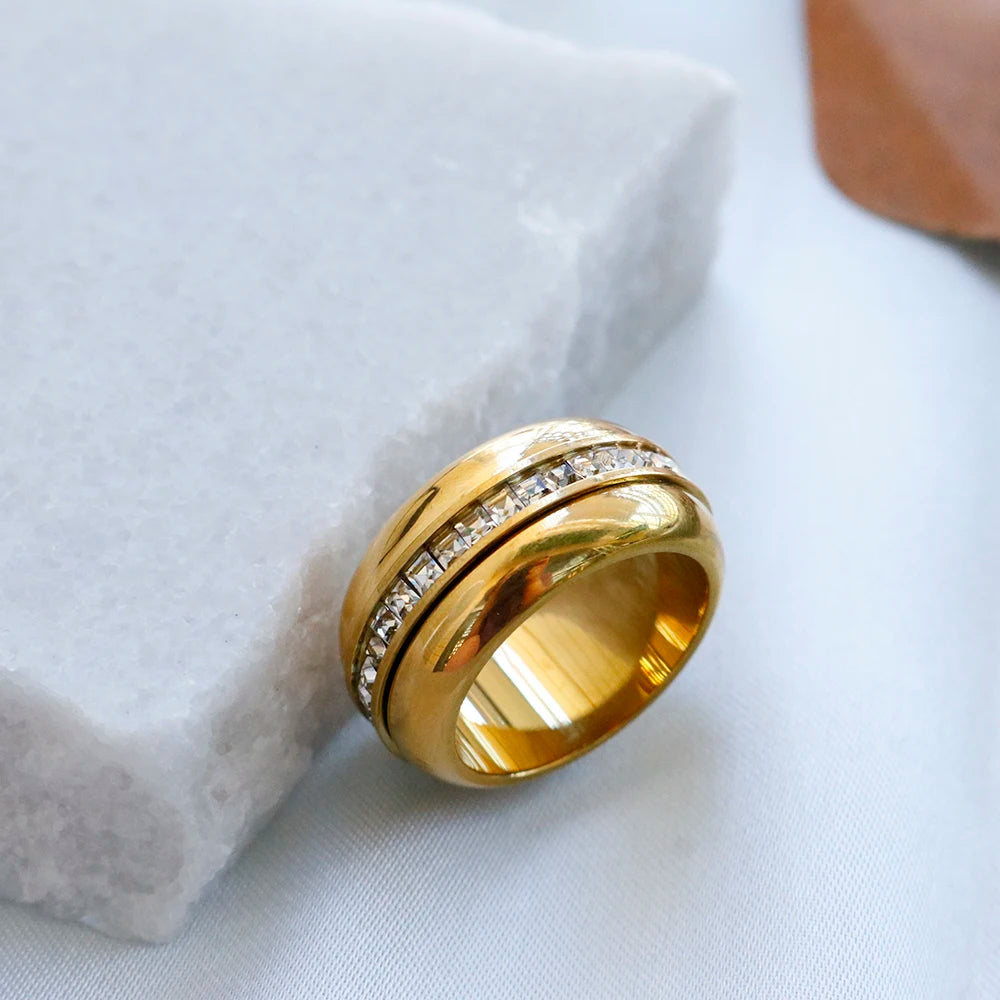 Anel Volterra Essence