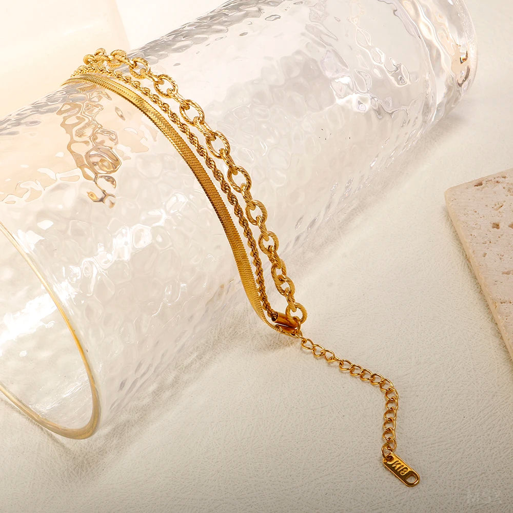 Pulseira Três Elos Armonia Dourada